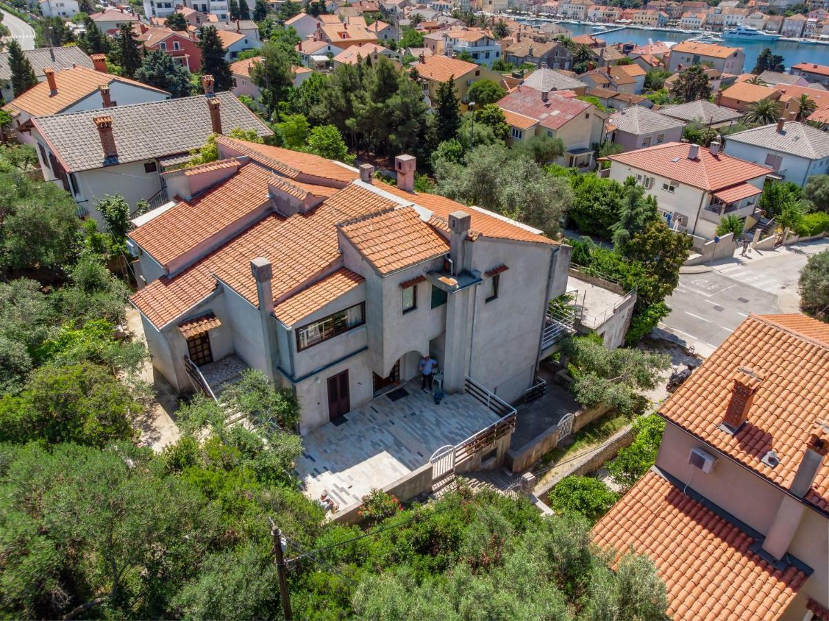Apartments Mirella Mali Losinj Exterior photo