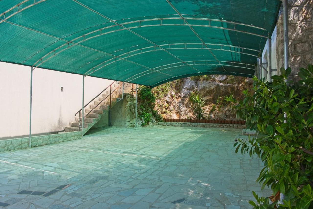 Apartments Mirella Mali Losinj Exterior photo